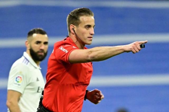 1675430621733084877.png 皇马.png