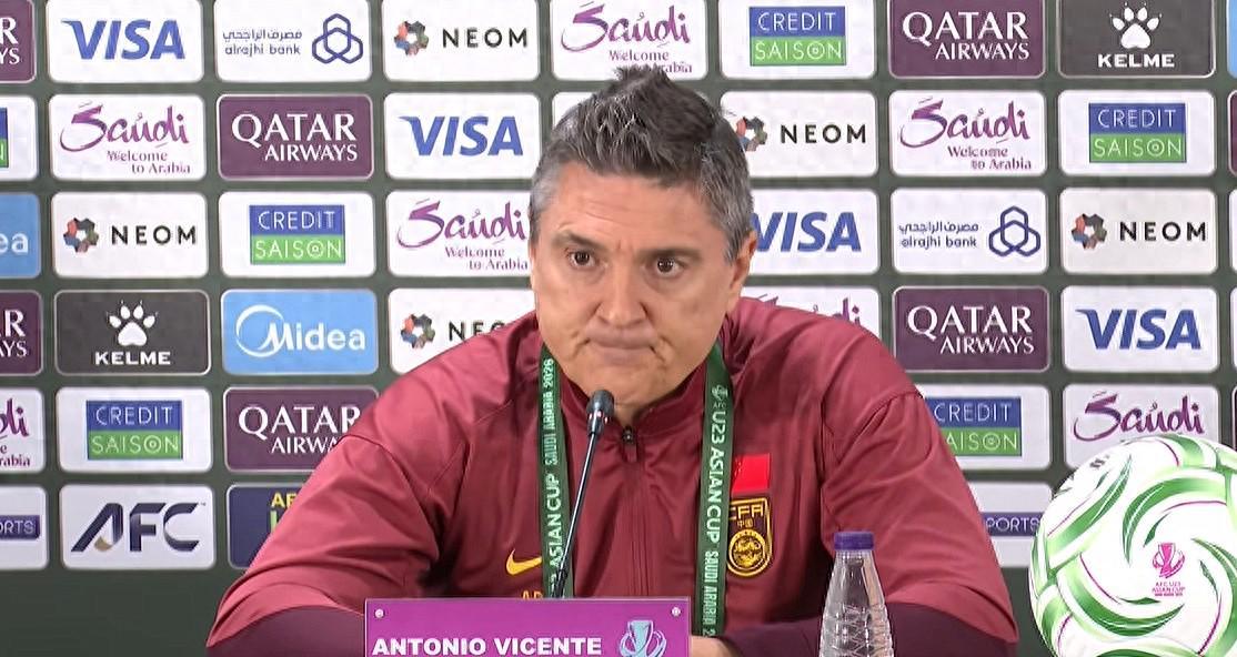 开云体育中国-国足爆冷1-0夺冠?34%球迷支持中国队,日本球迷:对手没有缺点!