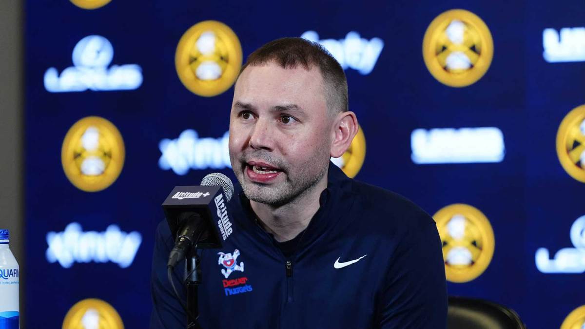 开云体育登录-被打服了,掘金主帅详细解读湖人队里夫斯“百分之一”的英雄表现